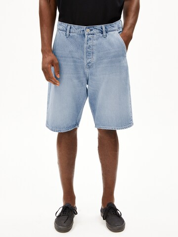 Loosefit Pantalon ARMEDANGELS en bleu : devant