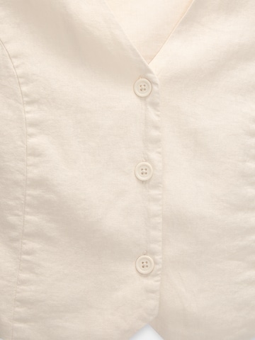 Pull&Bear Pukuliivi värissä valkoinen