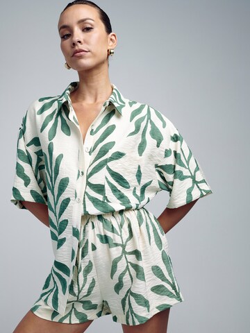 Camicia da donna 'Kady' di St MRLO in verde: frontale