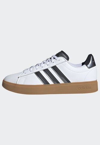 ADIDAS SPORTSWEAR Sneakers 'Superstar' in White: front