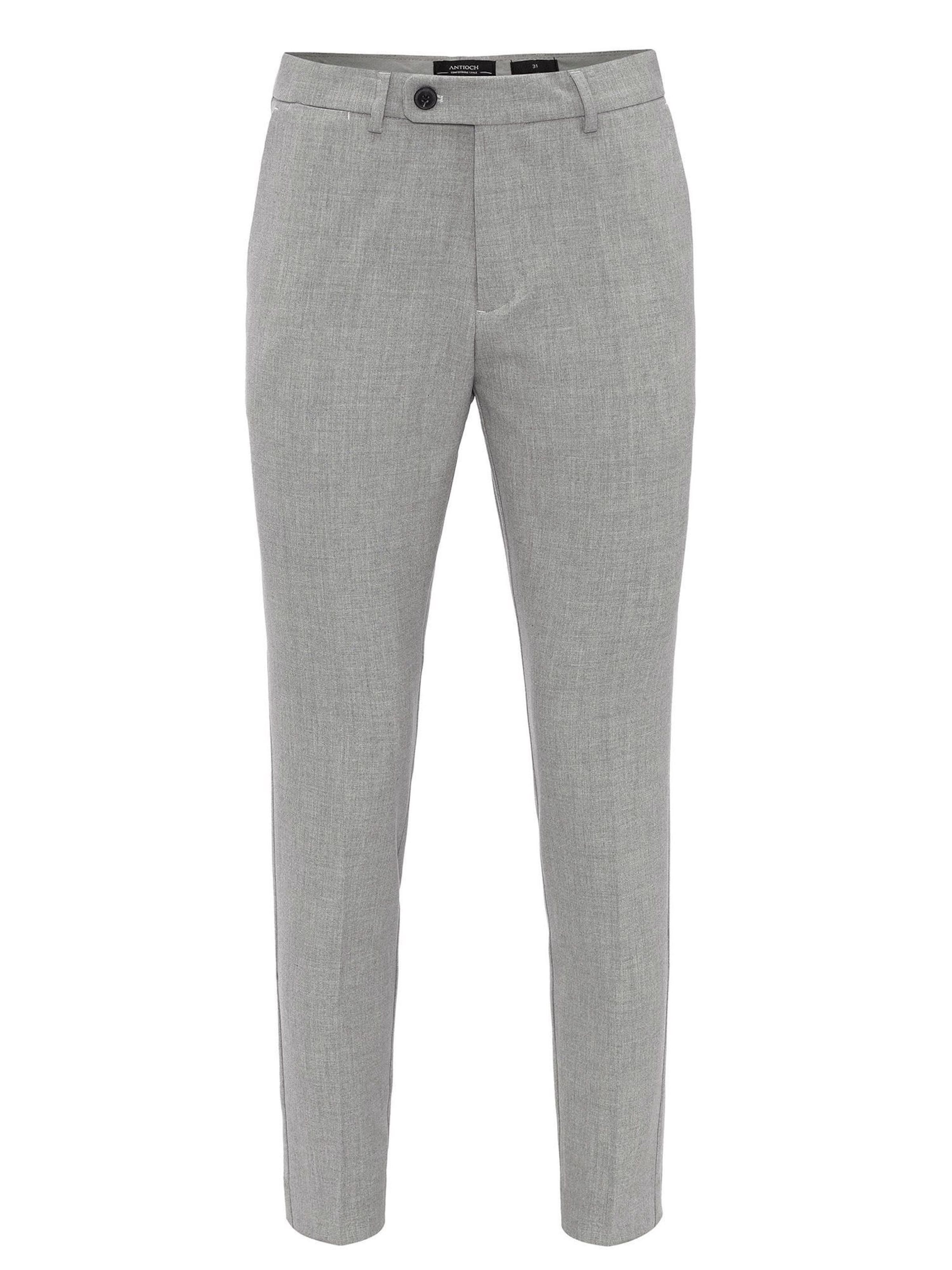 Antioch Tapered Pressveckad byxa i grå: framsida