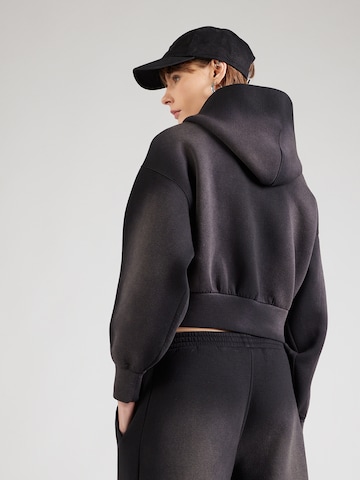 WEEKDAY Суичъри с качулка 'Danni' в черно