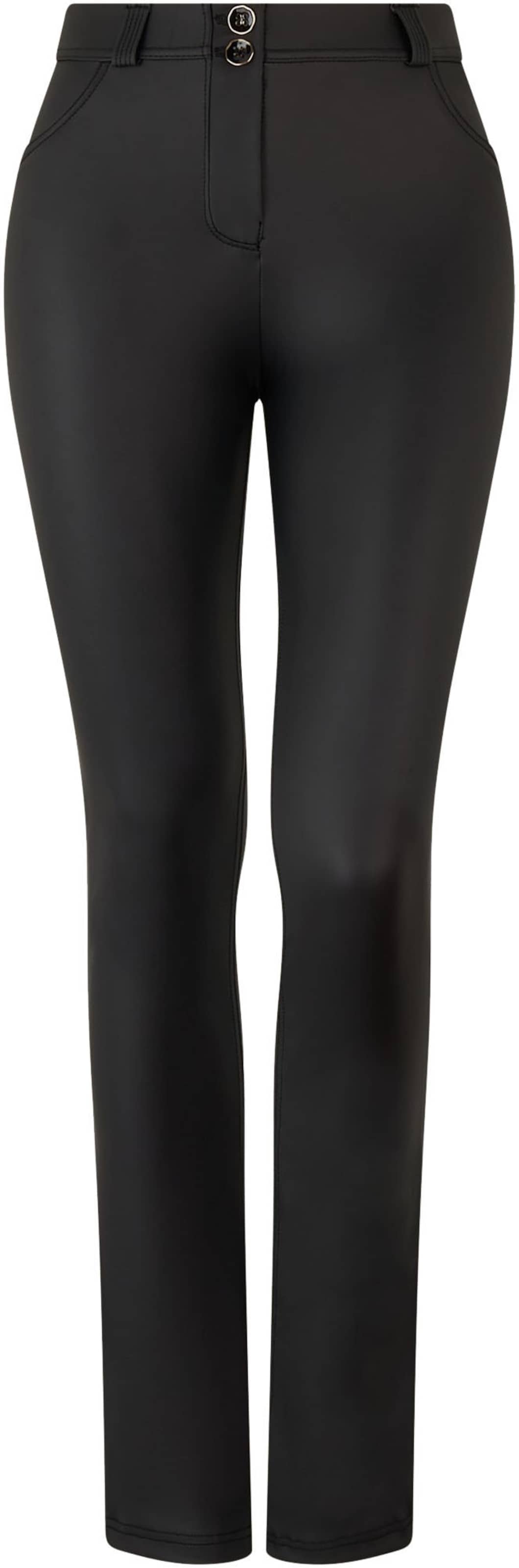 Freddy Boot cut Pants in Black: front