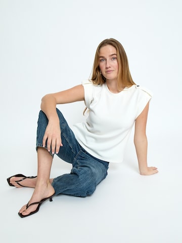 minus - Top 'Serena' en blanco