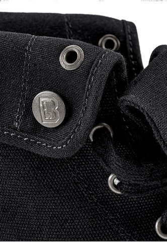 Brandit Sneaker in Schwarz
