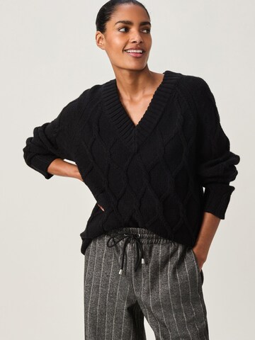Next Pullover in Schwarz