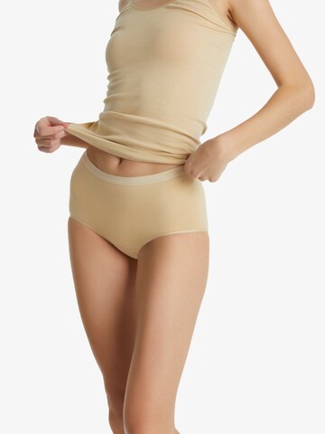 Blackspade Panty in Beige: front
