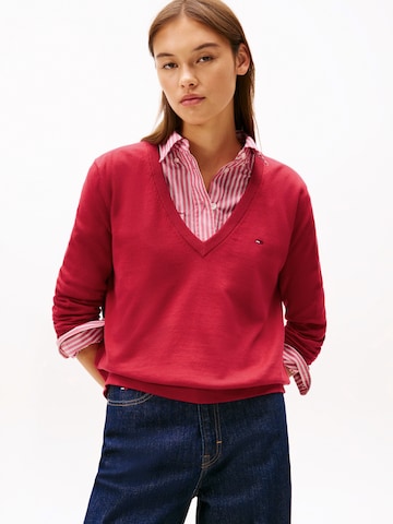 Tommy Jeans Свитер 'ESSENTIAL' в Красный: спереди