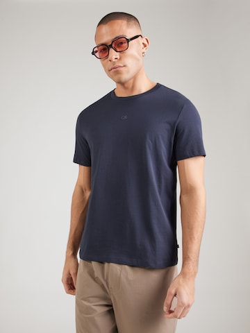 Tricou de la QS pe albastru: față