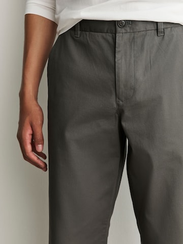 Regular Pantalon chino Next en gris