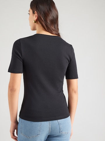 GAP Тениска в черно: отзад