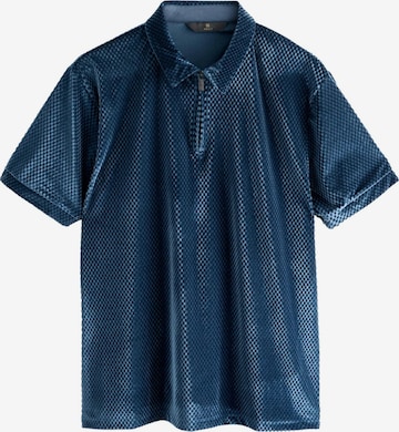 Next Shirt in Blue: front