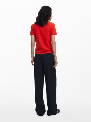 Desigual - Camiseta en rojo