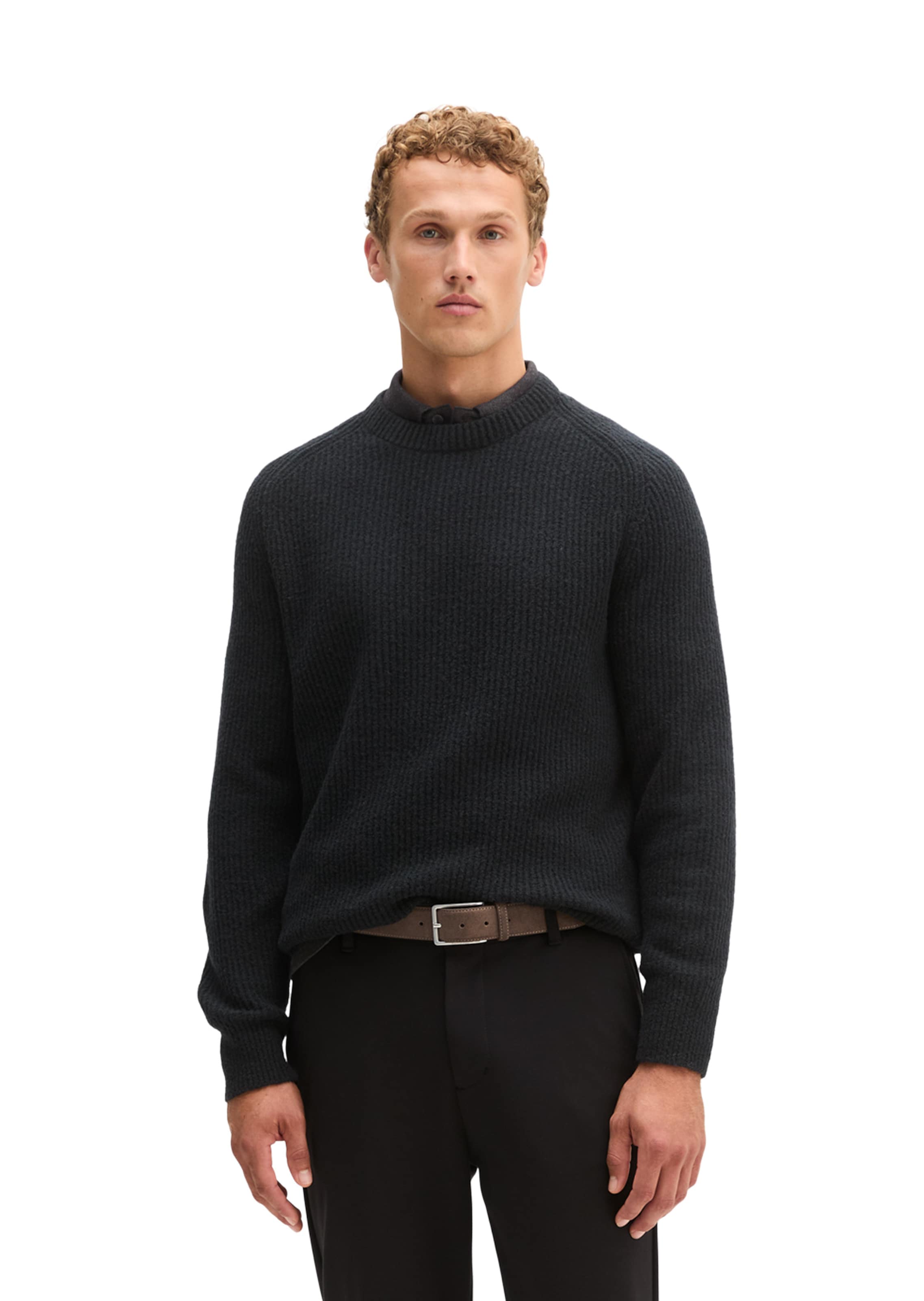 Marc O'Polo Sweater in Black: front