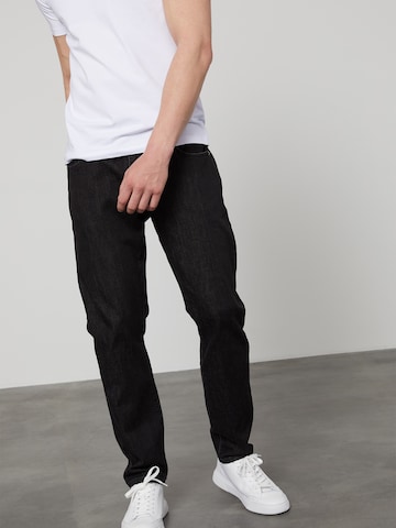 Regular Jean 'Edgar' DAN FOX APPAREL en gris : devant