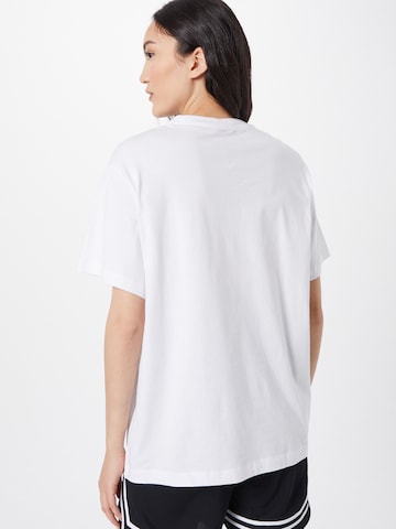 Nike Sportswear Shirt 'Essential' in White