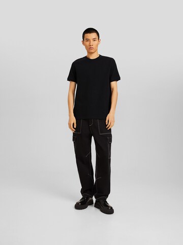 Bershka T-Shirt in Schwarz