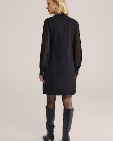 WE Fashion Košilové šaty – černá