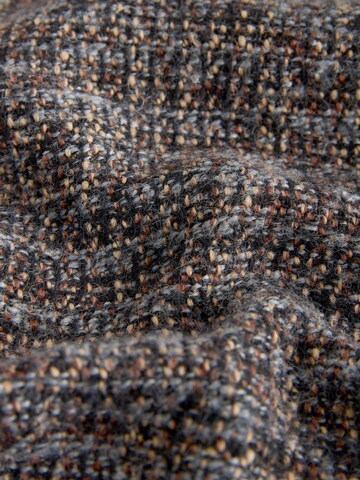 Next Tussenjas in Bruin