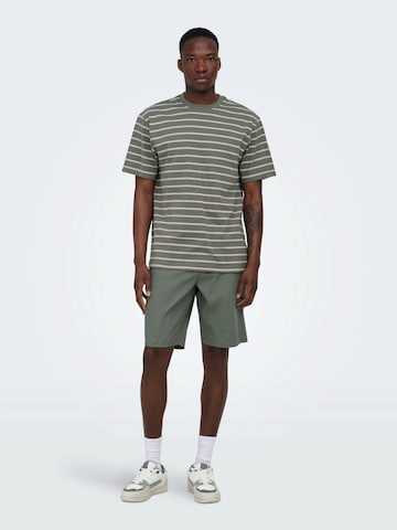 Only & Sons Szabványos Nadrág 'ONSKAL' - zöld