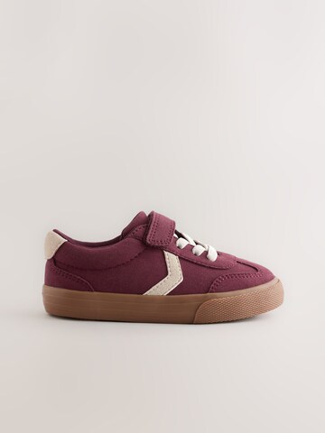 Sneaker di Next in rosso