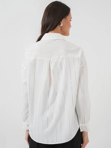 T-shirt 'Hemden' Bigdart en blanc