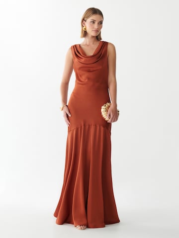 Willa - Vestido 'Illia' en marrón