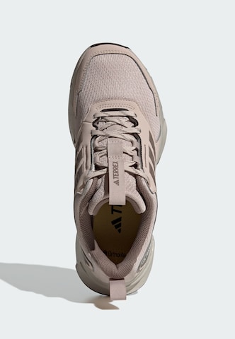 Chaussure de course 'Tracefinder' ADIDAS TERREX en gris