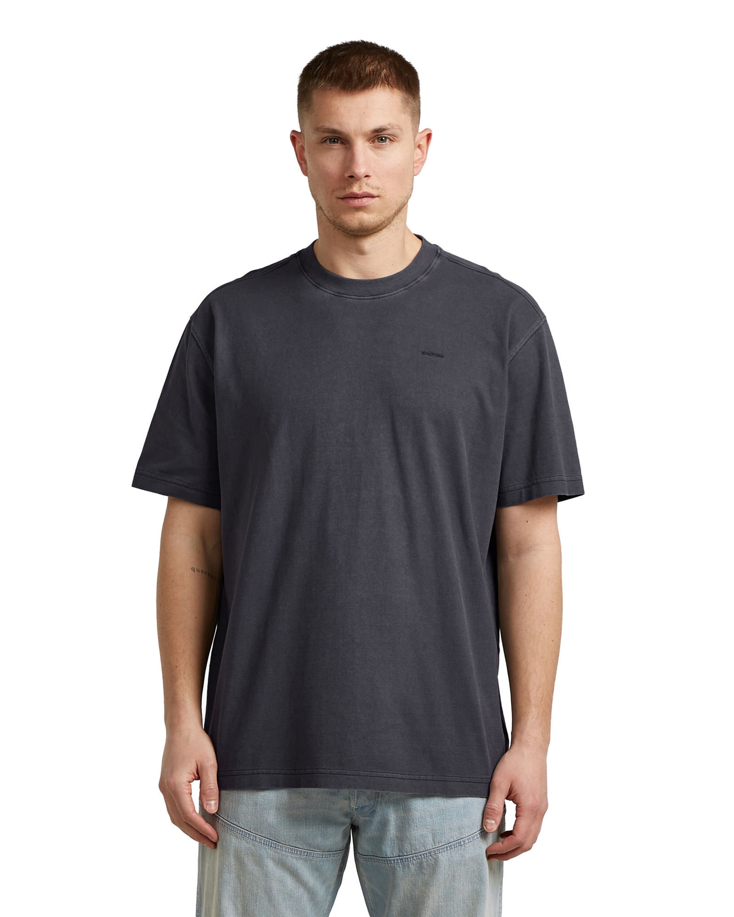 G-STAR Shirt 'Relaxed Base T-Shirt' in Black: front
