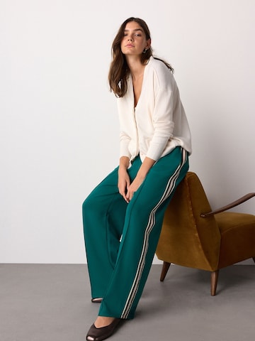 Next Широки крачоли Функционален панталон в зелено