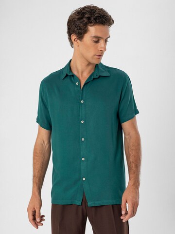 Antioch Regular fit Button Up Shirt 'Marco' in Green: front