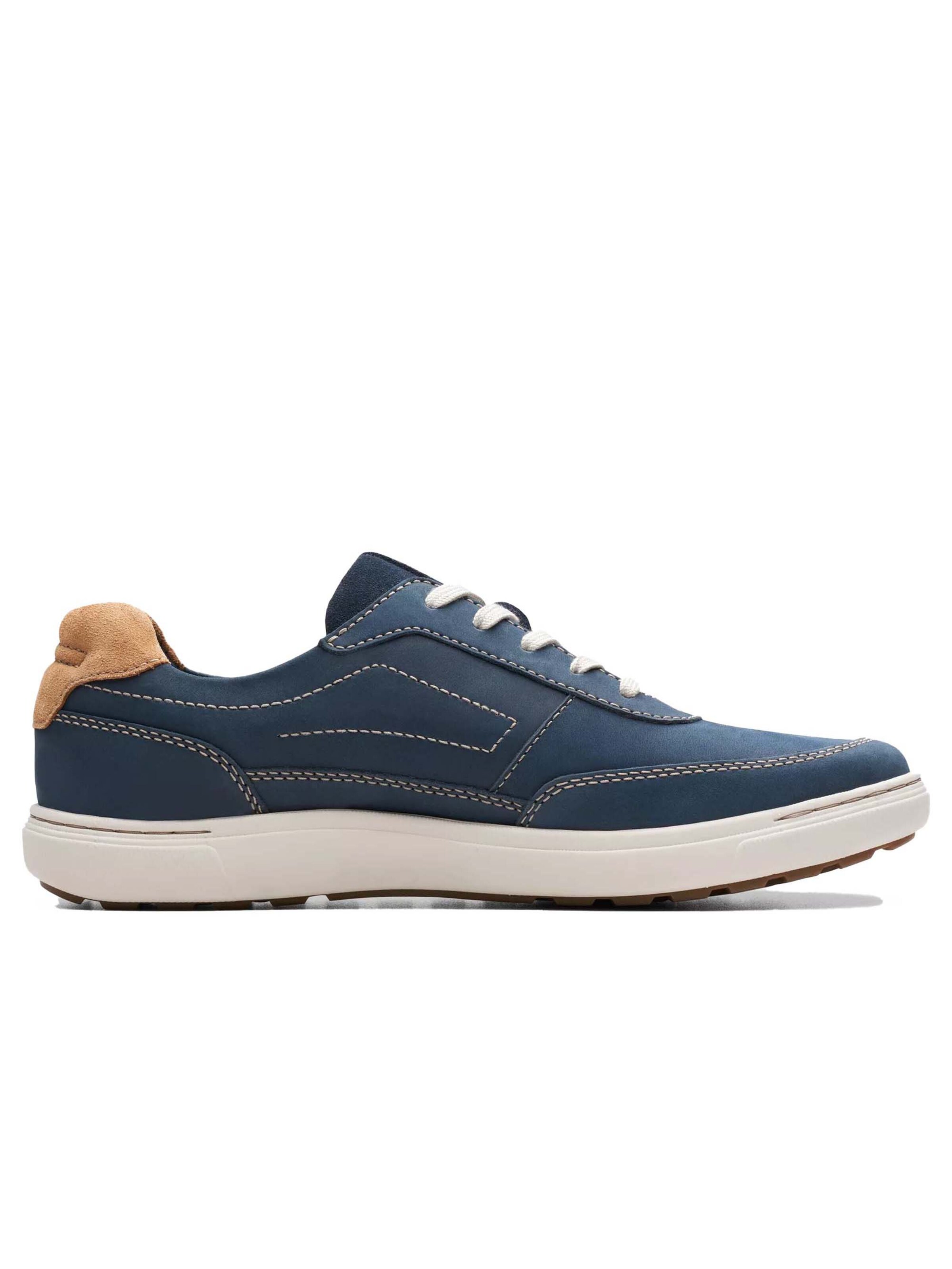 Baskets basses 'Mapstone Trail' CLARKS en bleu