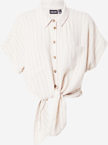 Chemisier 'PCVinsty' PIECES en beige : devant