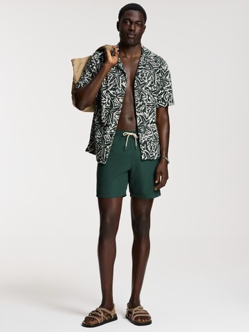 Shiwi - Ajuste confortable Camisa 'Ted Starfish' en verde