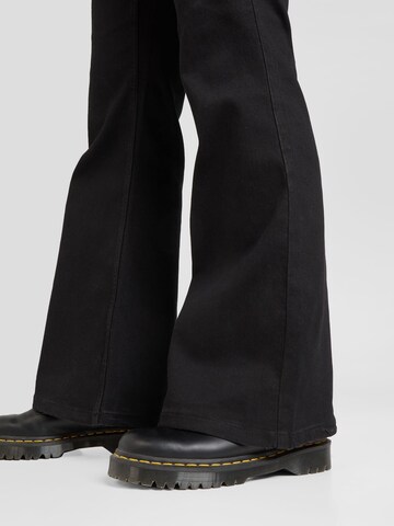 Vero Moda Curve Boot cut Jeans 'SCARLET' in Black