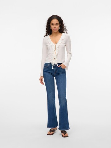 T-shirt 'VMLotta' VERO MODA en blanc