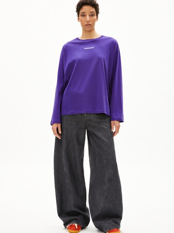 ARMEDANGELS Longsleeve FIETAA DIFFERENCE in Lila