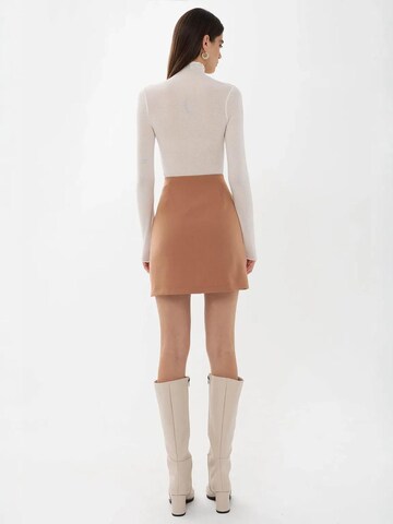 Hiccup Skirt in Brown