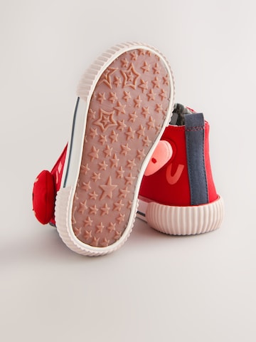 Next Superge | rdeča barva