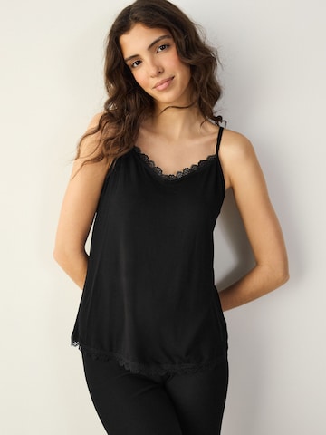 Next Top in Bruin: voorkant