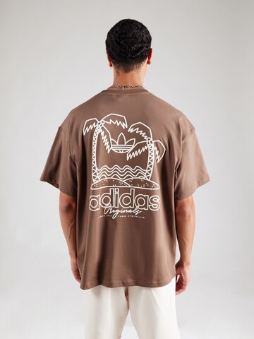 Maglietta 'OUTLINE PALM' di ADIDAS ORIGINALS in marrone: frontale