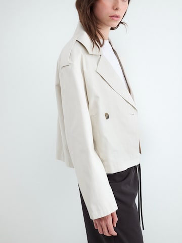 Giacca di mezza stagione di BALMOHK in beige