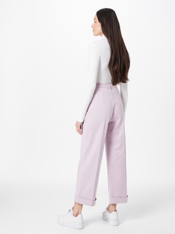 GUESS Široke hlačnice Hlače z naborki 'MATILDE' | vijolična barva