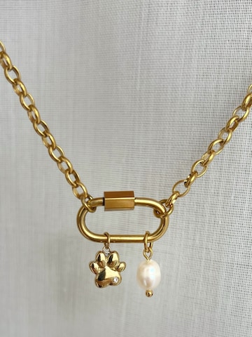 BEACH TO THE CITY Pendant in Gold