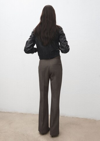 MANGO Regular Pleat-Front Pants 'Carlota' in Brown