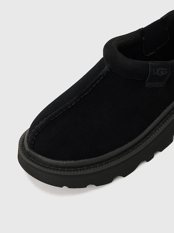 UGG Пантофи 'Tasman' в черно