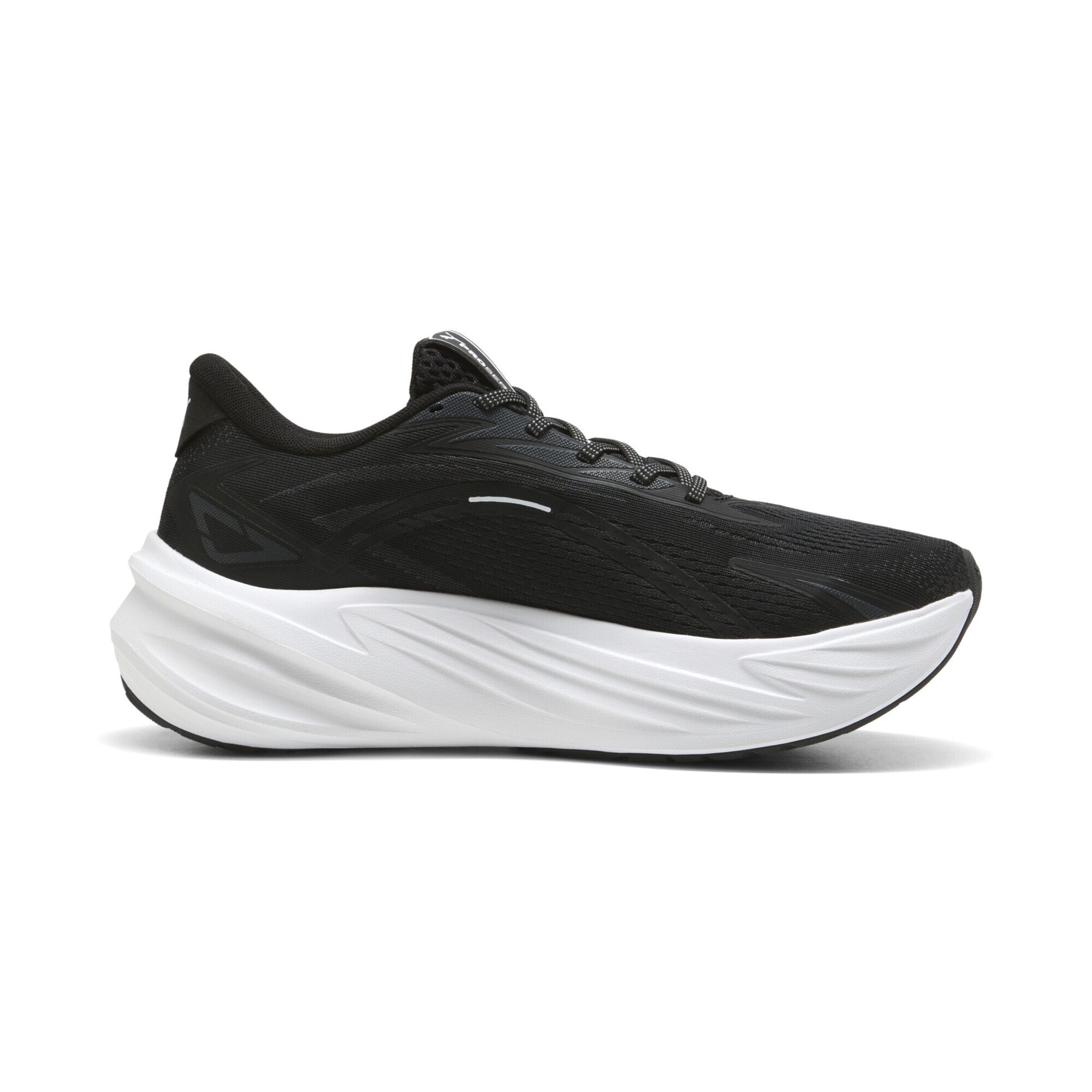 PUMA Loopschoen in Zwart