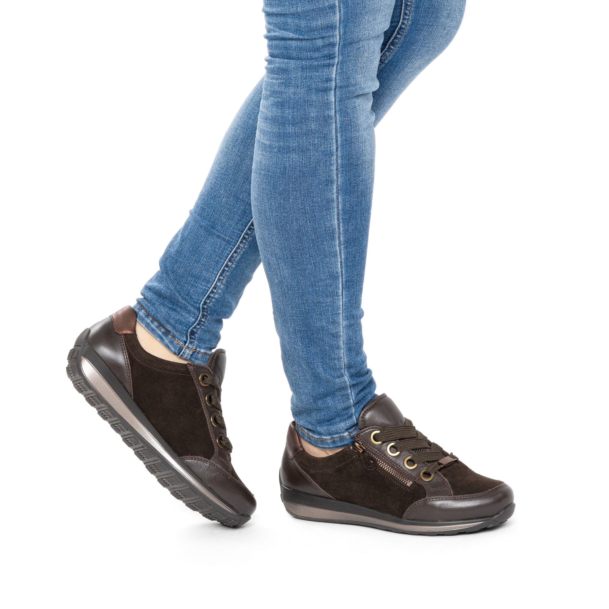 ARA Sneakers in Brown