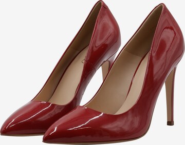 faina Pumps in Red