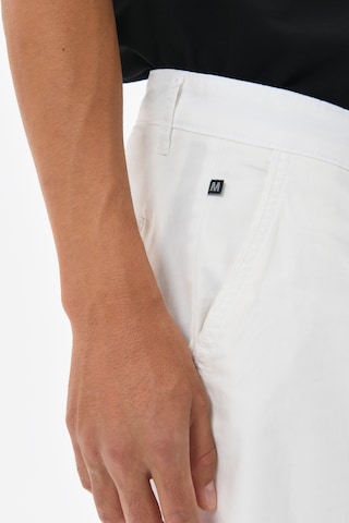 Matinique Regular Chino trousers 'Thomas' in White